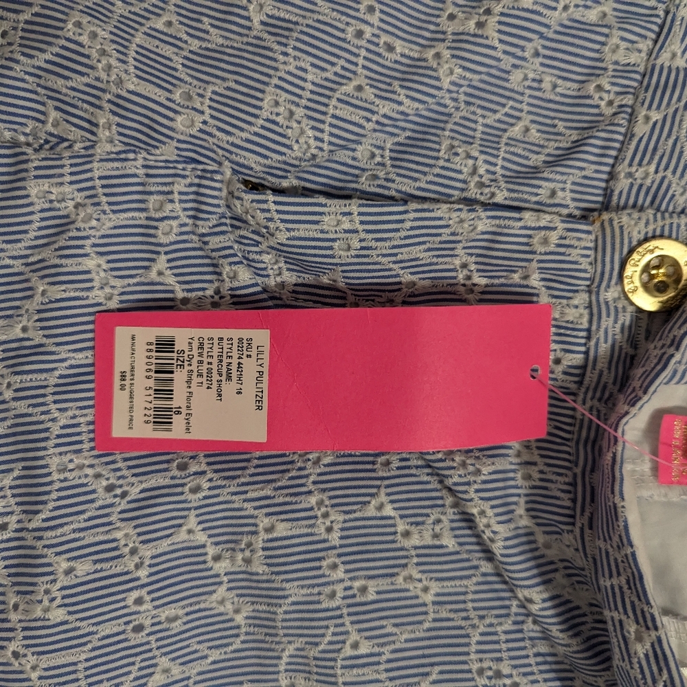 Lilly Pulitzer Shorts - Eyelet Seersucker with Scalloped hem , Size 16 - Picture 4 of 4